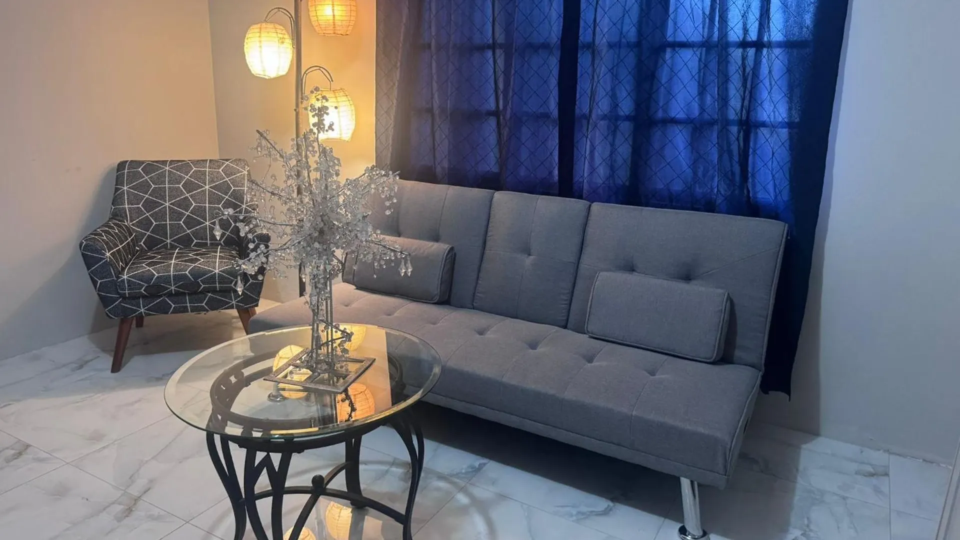 Homestay Paradise Breeze Arima